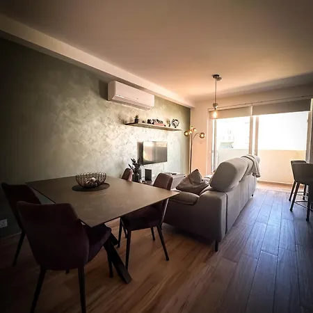 Camellia Luxury - 2 Bedroom Lägenhet *