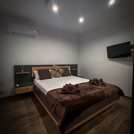 Camellia Luxury - 2 Bedroom Lägenhet