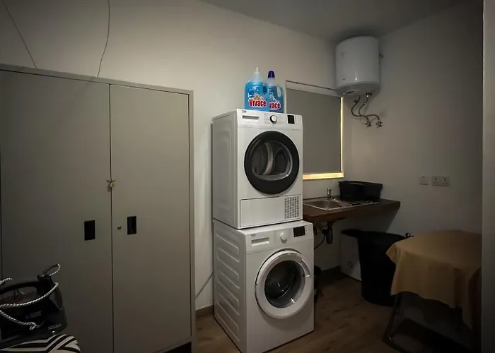 Camellia Luxury - 2 Bedroom *