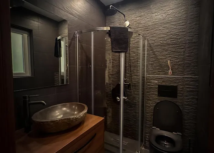 Camellia Luxury - 2 Bedroom